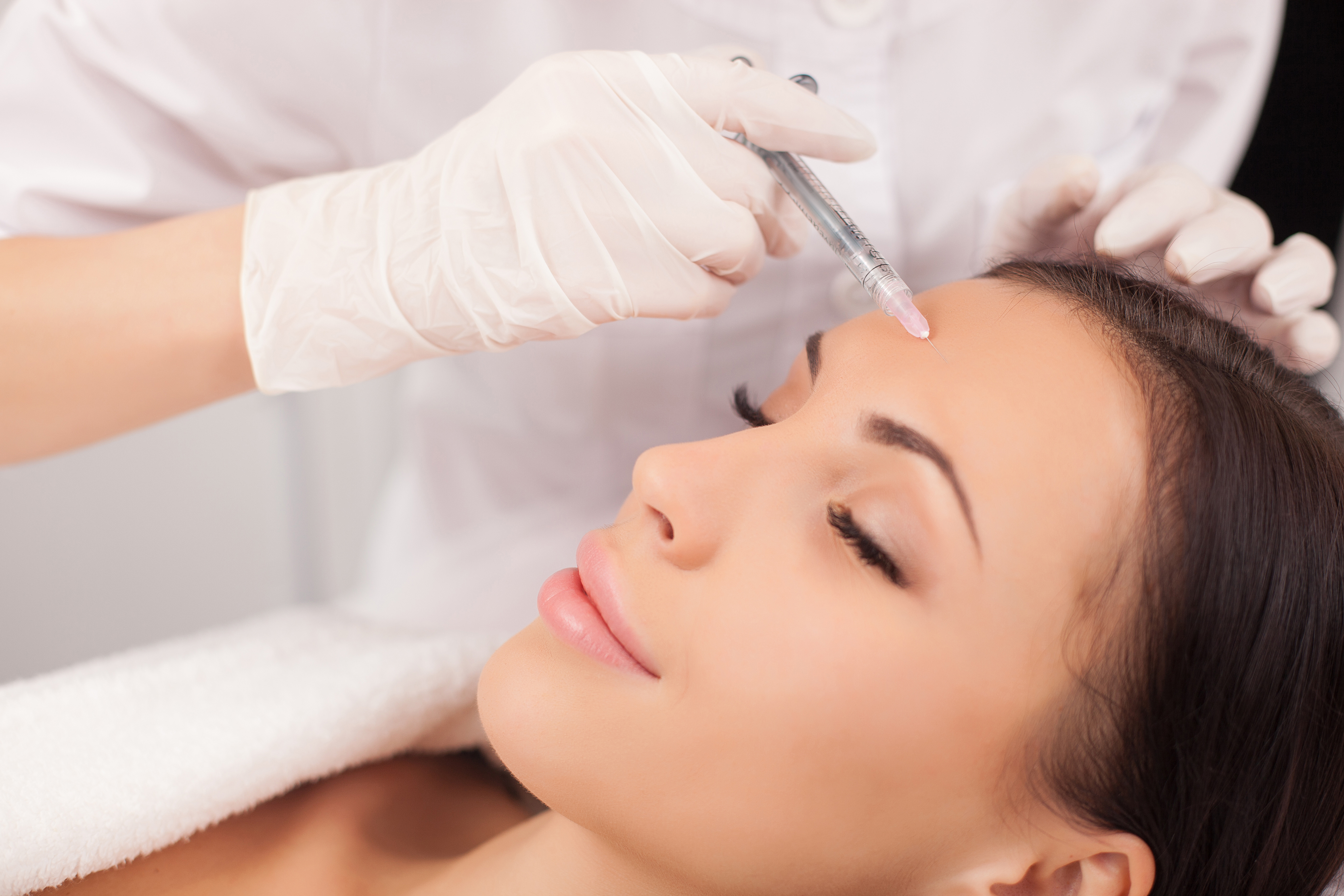 Contrasta i segni del tempo con il botox